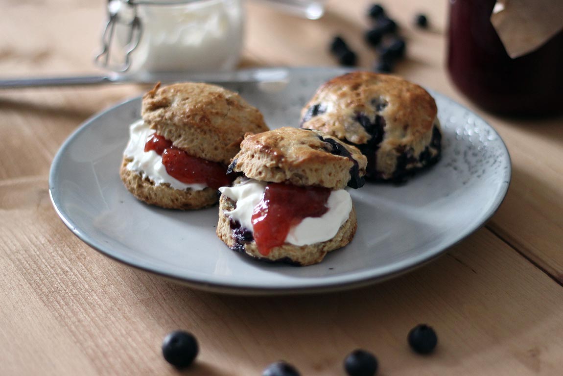 Leckere Scones mit Blaubeeren